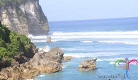 suluban-beach-uluwatu-bali-4.jpg