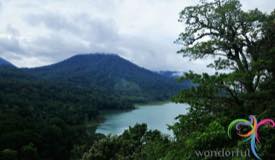 tamblingan-lake-buleleng-bali-2.jpg