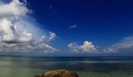 bukit-berahu-beach-bangka-belitung-1.jpg