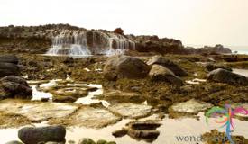 sawarna-beach-banten-indonesia-7.jpg