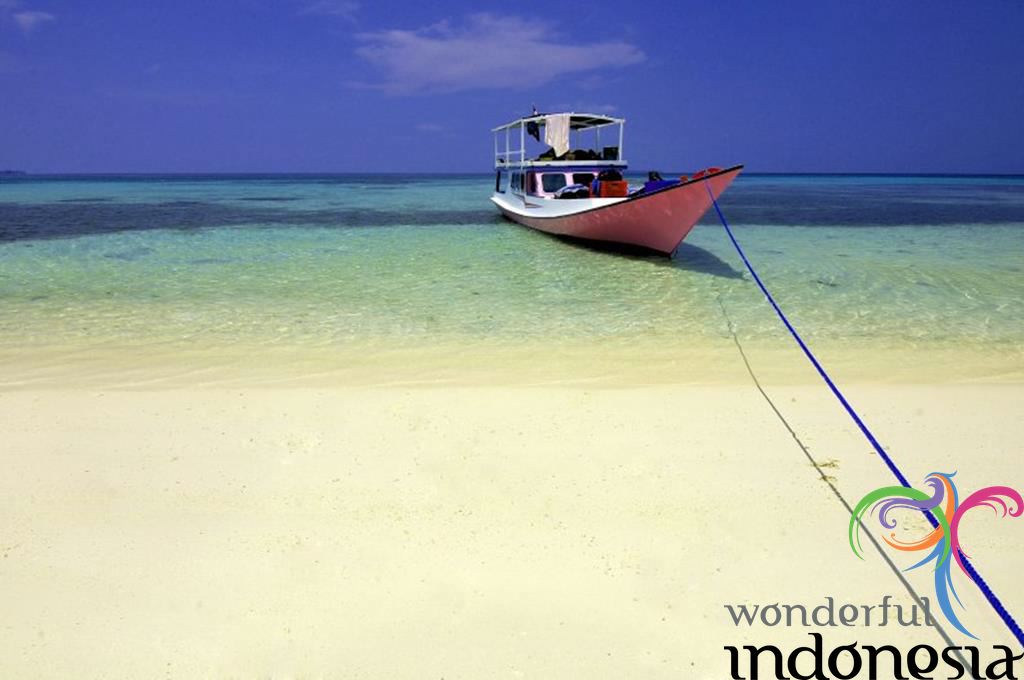 Central Java Tourism Photo Gallery Pantai Batu Topeng