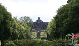 borobudur-temple-central-java-16.JPG