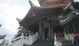 pagoda-avalokitesvara-semarang-2.JPG