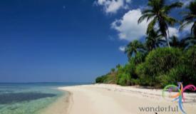 tanjung-gelam-beach-karimunjawa-2.JPG