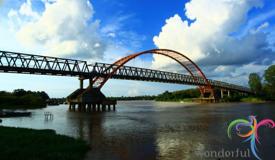 kahayan-bridge-palangkaraya.JPG