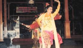 galleries/traditional-art/preview/pecut_dance_01.jpg