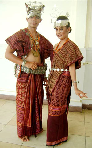 Beautiful Traditional Clothes of East Nusa Tenggara Province