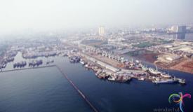jakarta-city-looks-from-the-air-12.jpg