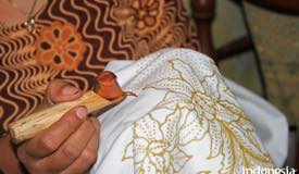 gallery/bondowoso/handwritten-batik-bondowoso-2.jpg