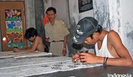 gallery/bondowoso/handwritten-batik-bondowoso-5.jpg