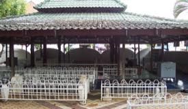 gallery/gresik/sunan-maulana-malik-ibrahim-grave.jpg