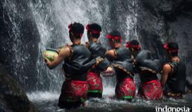 gallery/nganjuk/siraman-sedudo-nganjuk-2.jpg