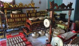 gallery/nganjuk/traditional-instrument-3.jpg