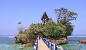 balekambang-beach-malang-east-java-1.jpg