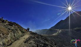 ijen-crater-banyuwangi-east-java-6.jpg