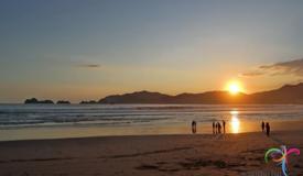 pulau-merah-island-banyuwangi-east-java-5.jpg