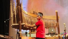 saung-angklung-udjo-bandung-west-java-1.jpg