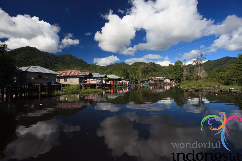 Ouest Bornéo - Ouest Tourisme de Kalimantan - Galerie de Photo lake ...