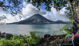 pulau-api-banda-north-maluku-1.jpg