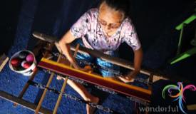 weaving-village-skip-ambon-3.jpg