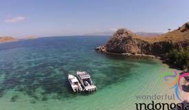 pink-beach-komodo-national-park-indonesia-4.jpg