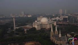 jakarta-city-looks-from-the-air-9.jpg