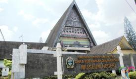 state-museum-north-sumatra.jpg