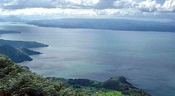 Toba Lake Tourism