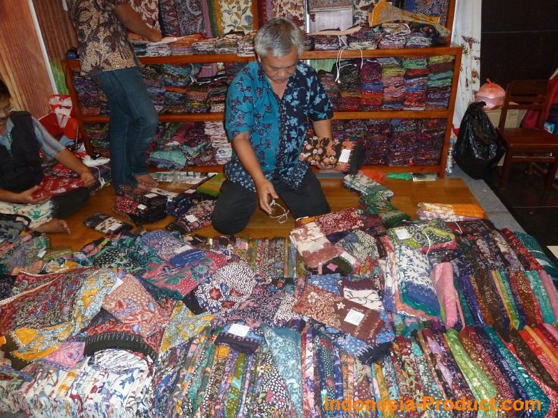 batik-tulis-lasem-pusaka-beruang-2