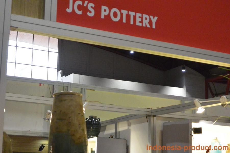 jc's-pottery-02