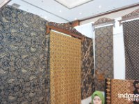 Batik Komar  - natural colored batik