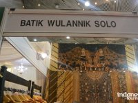 Batik Wulanik Solo -  handwriting batik solo