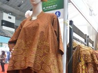 Batik Wulanik Solo-  garment and fashion