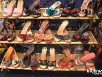 Galeri Nitik - handmade wooden shoes
