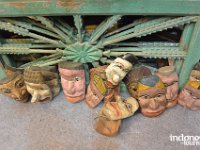 Joglo-Agung-Gallery-rustic-home-accessories