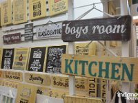 Memang-Beda-wall-decoration