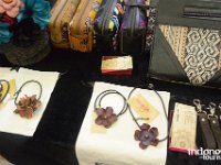 Oniete-handmade-accessories