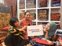 Pesona-Batik-Nusantara-handwriting-batik