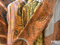 Rumah-Jahit-Amanti-indonesian-batik