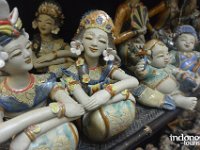 Sanggar Loro Blonyo - exclusive handicraft