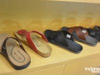 Surya Anugratama - handmade footwear