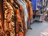 TDS Art-handwriting batik