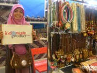 handmade-accessories-and-jewelry