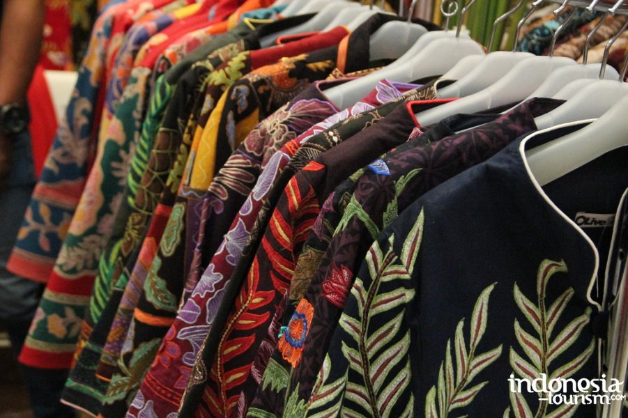 olive-gallery-batik-3
