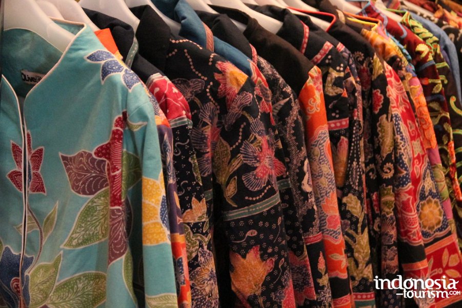 olive-gallery-batik-4