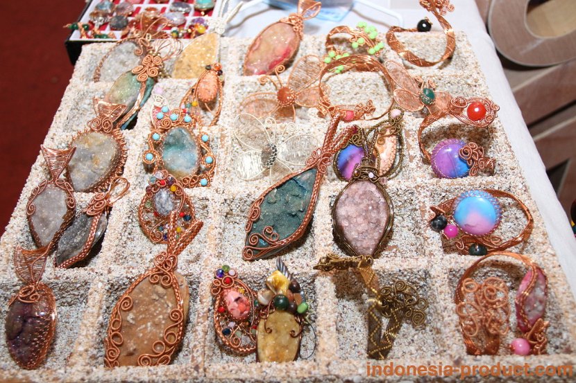 crystal-accessories-3