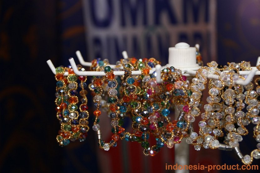 eva-accessories-4