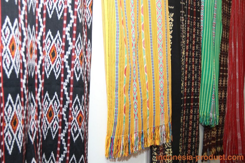 kopinkra-wanita-ntt-2