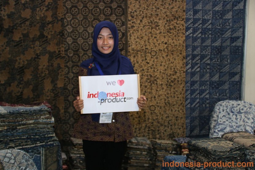 zaenal-batik-tenun-gedog-1