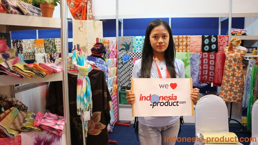 Flora-Indah-Griya-Batik-Tulis-dan-Shibori